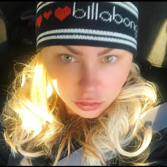 Meet Your Posher - Picture 13 of 14